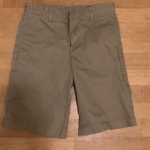 Vineyard Vines boys shorts